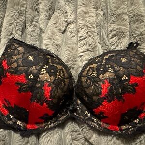 Victoria's Secret Black and Red Lace Bra